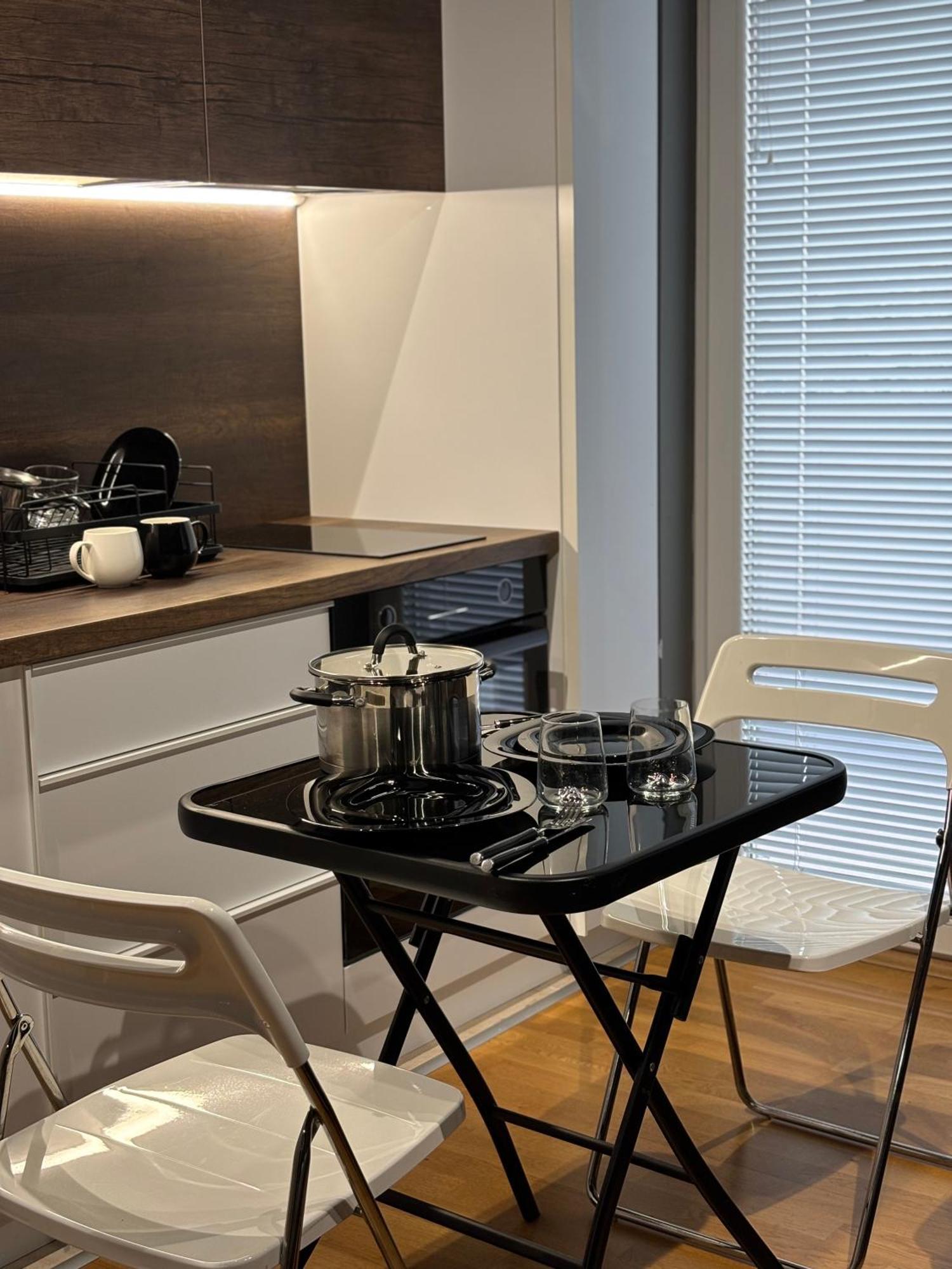 Ambe Apartments บิโตลา ภายนอก รูปภาพ